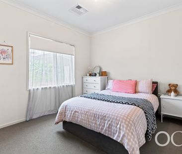 Open the Door to Coastal Comfort and Contemporary Living - Photo 5