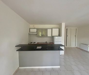 Location Appartement 2 pièces 48m² - Photo 6