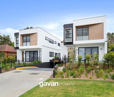 Contemporary Luxury | Brand New Townhouse - Photo 1