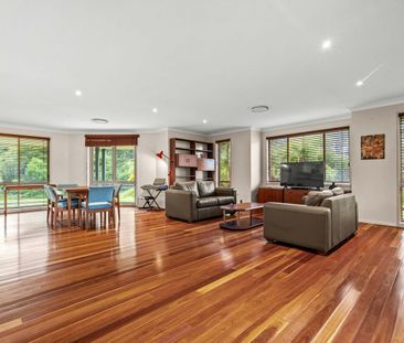 Spacious family home - Photo 4