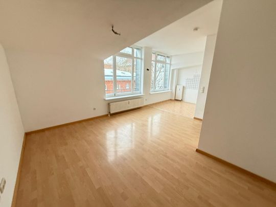 Ab sofort - Lichtdurchflutetes Wohnen sucht Dich ! - Foto 1