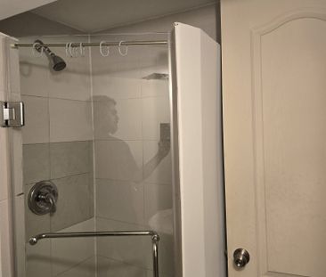 For Lease - 37 Cameo Crescent Unit# Bsmt, Toronto, Ontario - Photo 1