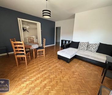 Location Appartement 1 pièce 42m² ST ETIENNE 42000 - Photo 1