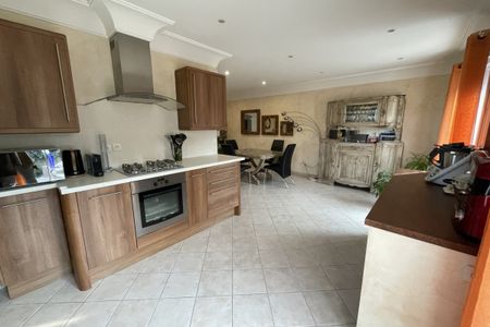 Maison individuelle T4 à LA FARLEDE - Photo 5