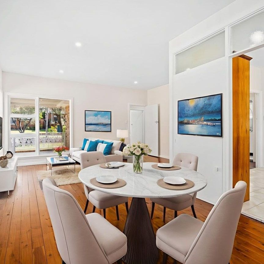 3 Bedroom Brick Home- GREAT LOCATION - Photo 1