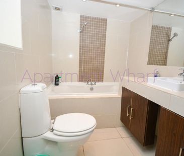 1 bedroom in a flat share to rent - Photo 5