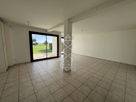 A LOUER : Appartement 4 chambres avec vue mer - Garage - parking - Photo 2