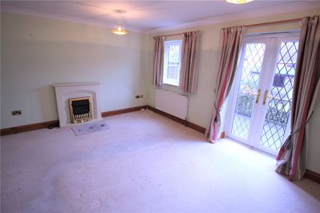2 bedroom terraced house to rent - Photo 2