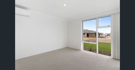 NEAR NEW, SPACIOUS 4-BEDROOM HOME - Photo 5