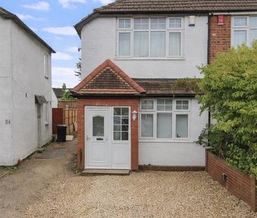 Star Road, Uxbridge UB10, London - Photo 1