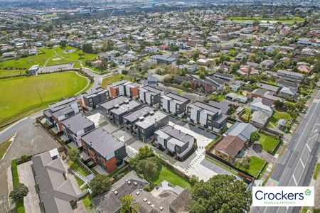 Brand New Apartment at the heart of Te Atatu South - Photo 5