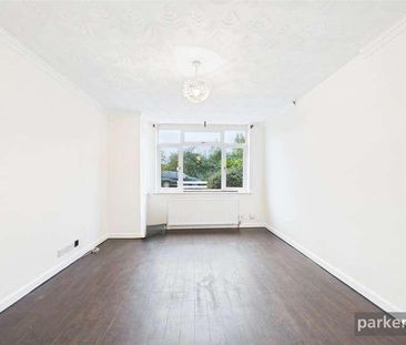 Shepherds House Lane, Earley, Reading, Berkshire, RG6 - Photo 1