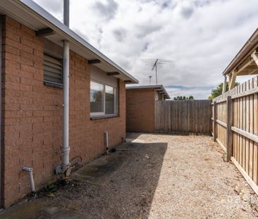 6/7 Lincoln St Corio - Photo 2