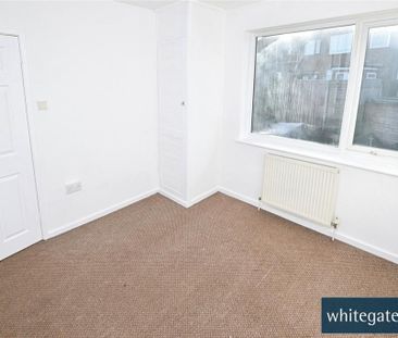 3 bedroom terraced house to rent - Photo 3