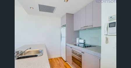 Fully furnished apartment with extra space for working from home, in the heart of the Honeysuckle precinct. - Photo 3