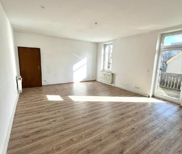 Gemütliche Zweiraumwohnung mit Balkon! - Photo 1