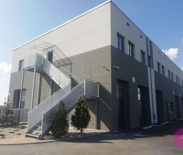 Pronájem bytu 1+kk 30 m2 - Fotografie 1