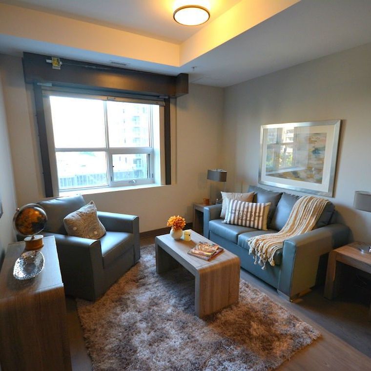 Take advantage of the most convenient location in the city and the exciting and lively Elgin Street neighbourhood. - Photo 1