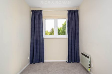 2 Bedroom Detached, Derby Close – Epsom - Photo 3