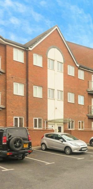 Waterfront Way, Pleck, Walsall, WS2 - Photo 1