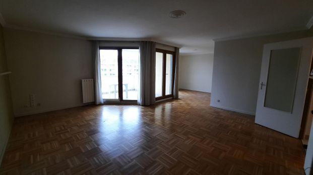 Location Appartement 4 pièces 107m² VILLEURBANNE 69100 - Photo 1