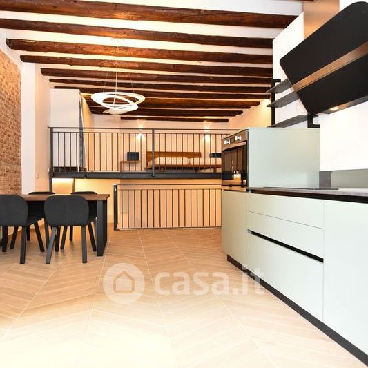 Loft in Affitto in Alzaia Naviglio Grande 46 a Milano - Photo 1
