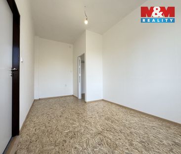 Pronájem bytu 3+1 85 m² - Fotografie 4