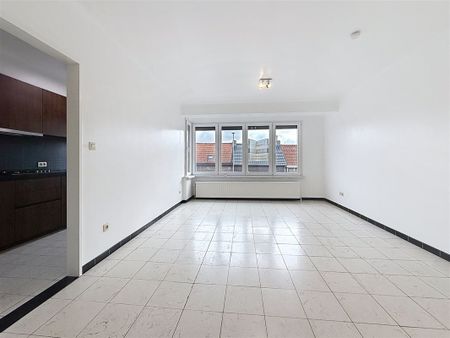 mooi app 2de v, 2 slpks met terrasje en kelder - Diestsesteenweg 100, 3300 TIENEN - Photo 3