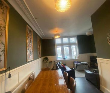 5 bedroom house to rent - Photo 1