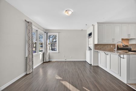 For Lease - 8 Newton Street Unit# Upper Unit, Barrie, Ontario - Photo 4