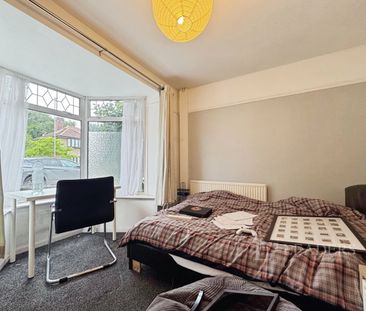 7 bedroom room to rent George Borrow Road, Norwich - Photo 2
