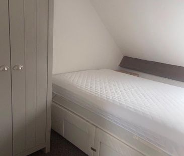 4 bedroom terraced house to rent - Photo 6