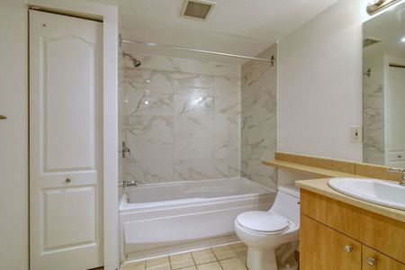 2700 Rufus Rockhead, Montréal, QC - Photo 3