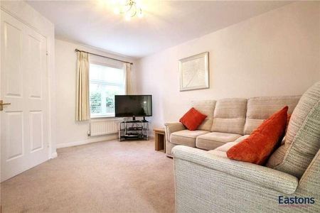 Norman Close, Epsom, Surrey, KT18 - Photo 2
