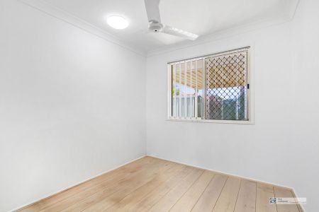 Convenient, Low-Maintenance Living in the Club House Complex - ALL OPEN HOMES ARE ON NSW TIME - Photo 5