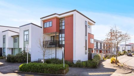 Charm, Space & Grace! - Photo 3