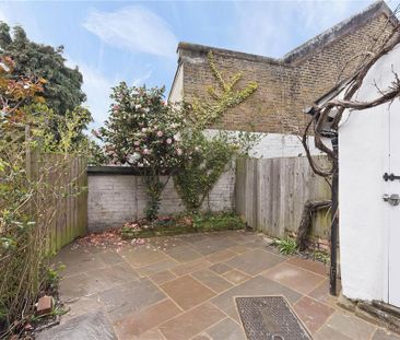 2 bedroom terraced house to rent - Photo 6