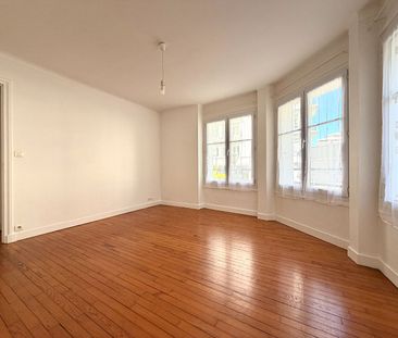 Location Appartement 2 pièces 48m² BREST 29200 - Photo 2