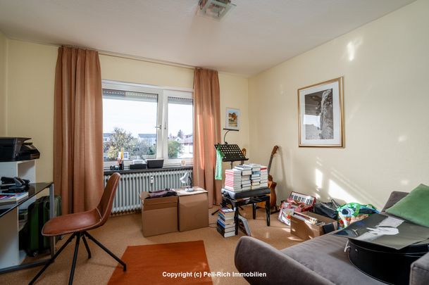 Charmante 4-Zimmer-Wohnung mit 2 Balkonen in Bruchsal-Büchenau - Photo 1