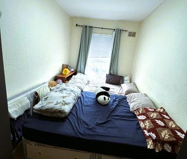 3 bedroom flat to rent - Photo 6