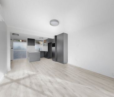 Stylish 1-Bedroom Unit – Excellent Location & Comfort - Photo 2