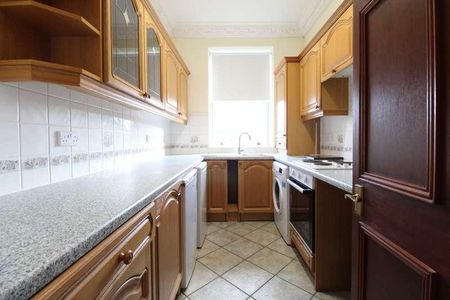 Caterham, Surrey, CR3 - Photo 5