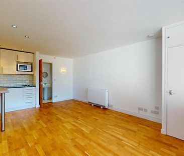Studio to rent - Photo 6