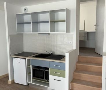 Location Appartement 3 pièces 48m² - Photo 4
