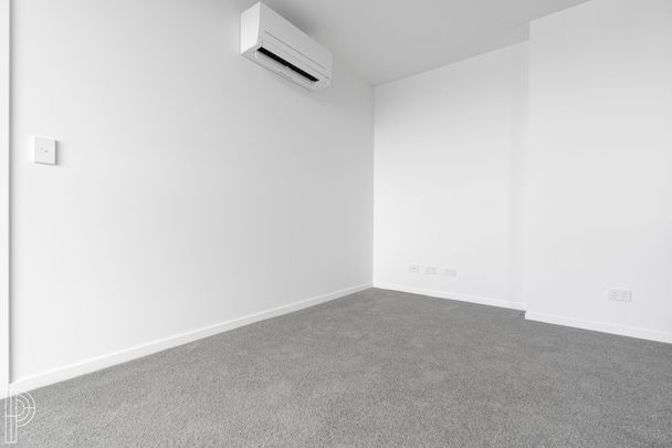 Brand New 2-Bedroom Apartment with Rooftop Pool and Stunning Views in Gungahlin - Photo 1