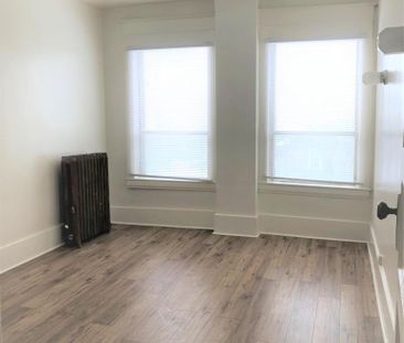 2175 Robinson St., Regina, Saskatchewan, S4T 2P8 - Photo 2