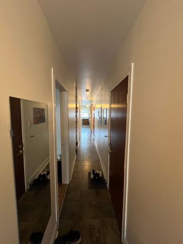 Condo for rent, Montréal (Le Sud-Ouest) - Photo 2