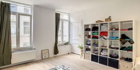 Appartement te huur in Elsene voor € 1.090 met 1 slaapkamer - Photo 4
