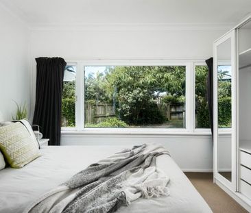 Character Comfort - Photo 2