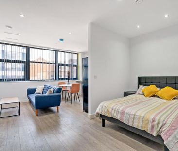 Studio to rent - Photo 5